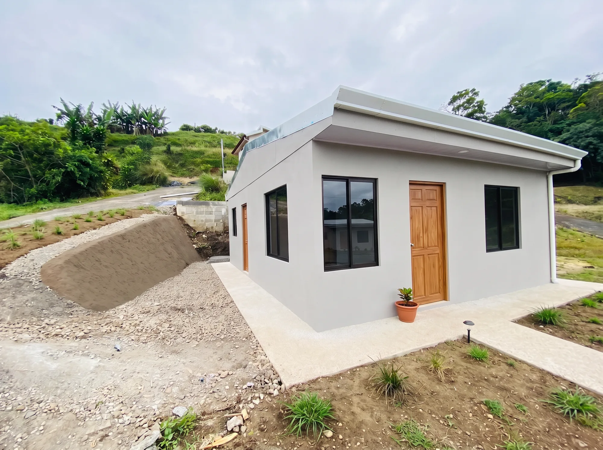 Fachada — Casa Naranjo 45m²