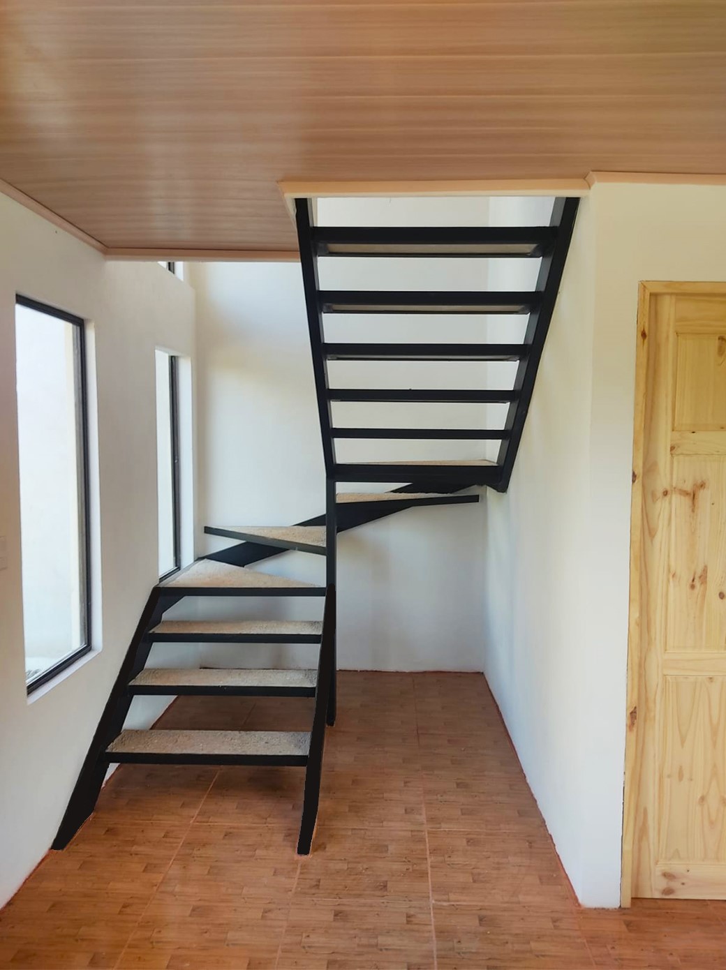 Escalera — Casa Naranjo 67m²